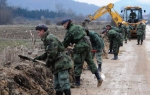 Vojska u poplavljenim Lučanima / Foto: Ministarstvo odbrane Srbije