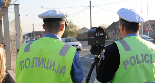 Supermen: Policajac  svakog dana dva puta uzduž pređe centralnu Srbiju