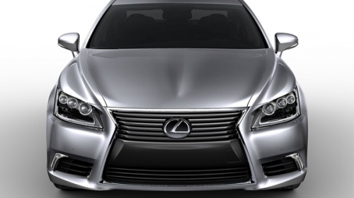 Novi Lexus