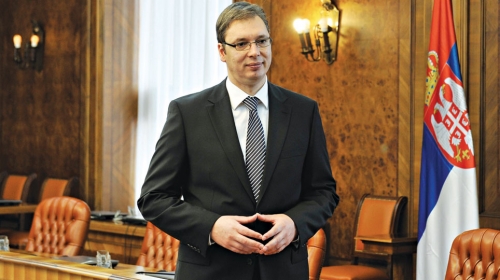 Sam protiv trojice: Aleksandar Vučić