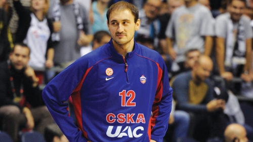 Centar CSKA Nenad Krstić