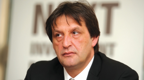 Domaćin: Bratislav Gašić