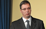 Misli na  sve, samo na  sebe ne: Vučić