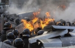 Borba Policije sa demonstrantima